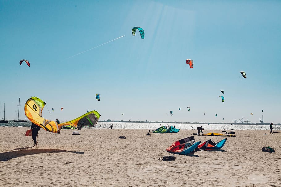 A praia de Barra Grande também é um paraíso para os praticantes de kitesurf, pois tem ventos constantes e ideais para o esporte. 